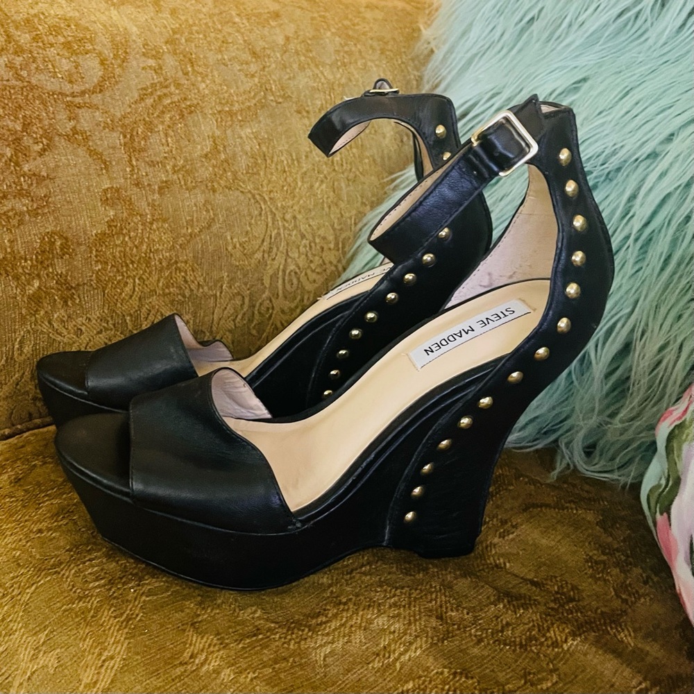 Steve Madden Skylur Gold Studded Wedge Heels